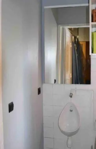 Leleka Hostel